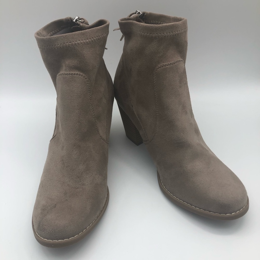 DOLCE VITA Boots.